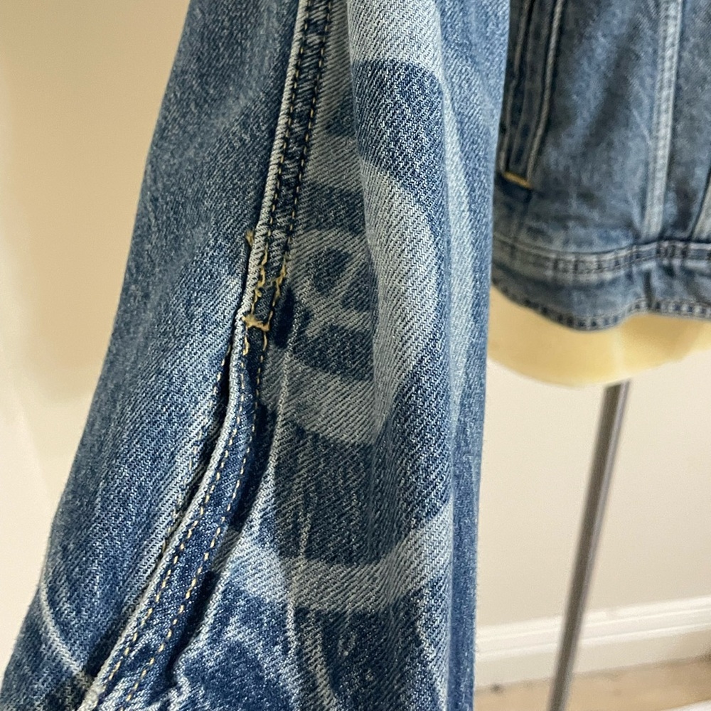 New LUCKY BRAND+Coca Cola limited edition distressed denim trucker jacket - Picture 9 of 16